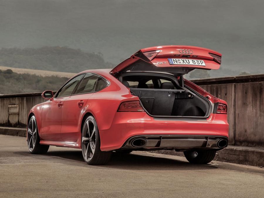  Audi RS7 Sportback 2014 года  (AU) (фото 5 из 18)